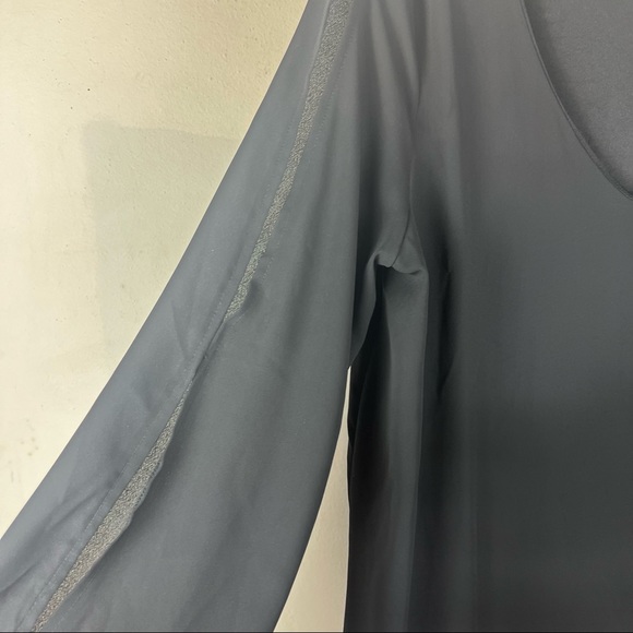 Charming Charlie V Neck Black Cold Shoulder Dress Size Large - Picture 4 of 5